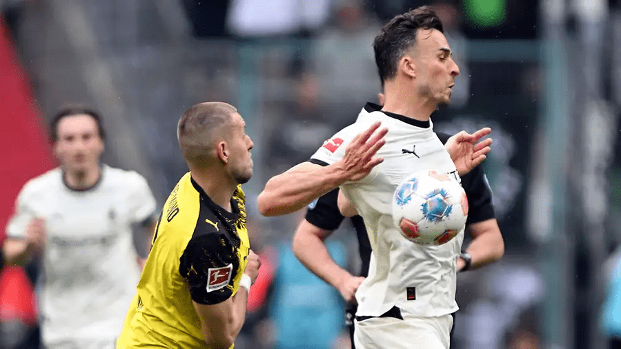 Gladbach 1-0 Dortmund: Tabakovic’s late winner helps hosts confirm Bundesliga survival